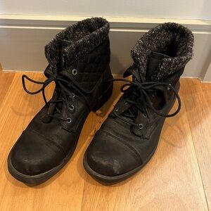 Natural Reflections Black Ankle Boots